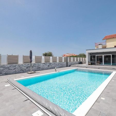 Apartments Nicola With Private Pool Bibinje Exterior foto